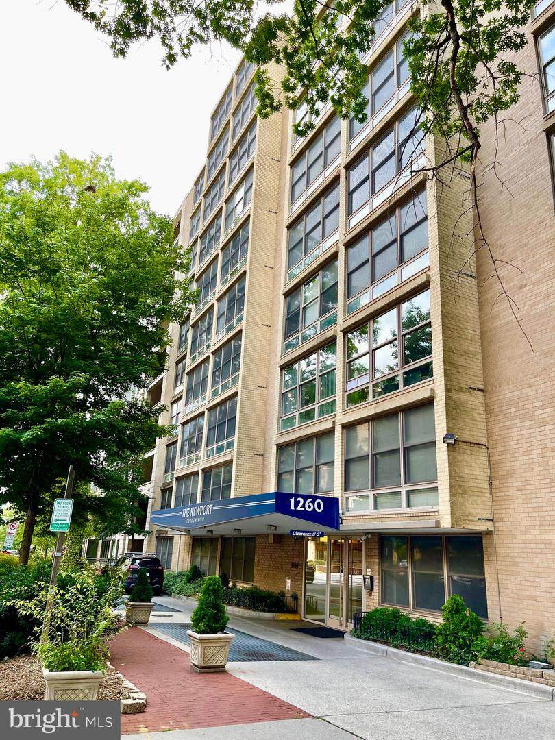 1260 21ST Street - Photo 1