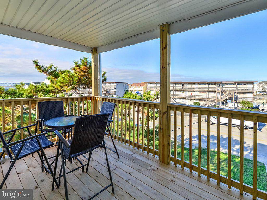 507 Robin Drive - Photo 1