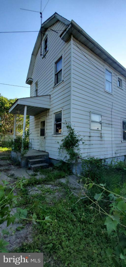 5015 Catalpha Road - Photo 1