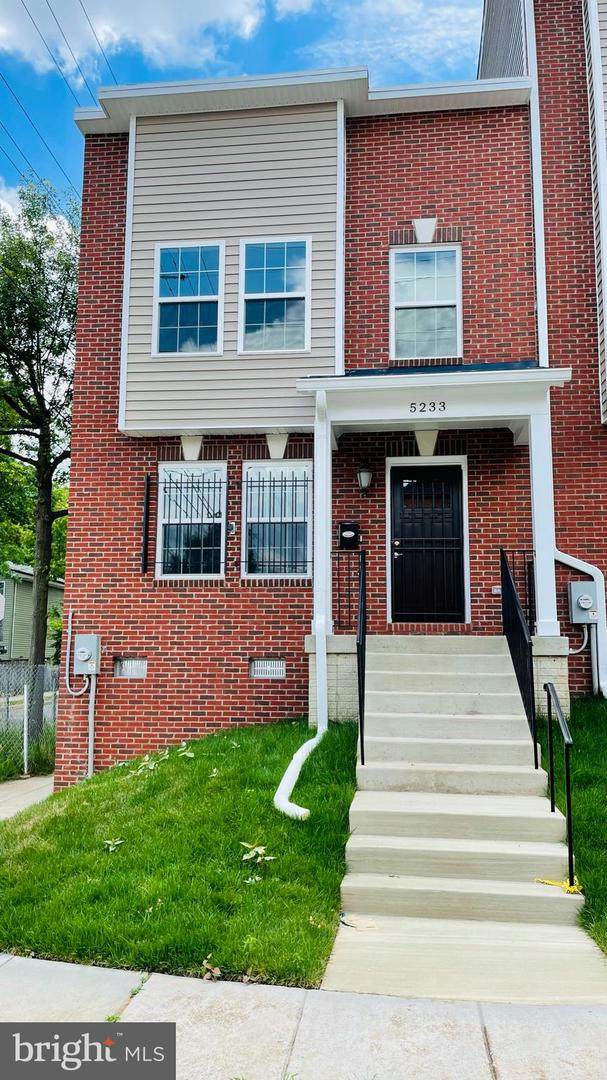 5233 D Street - Photo 1