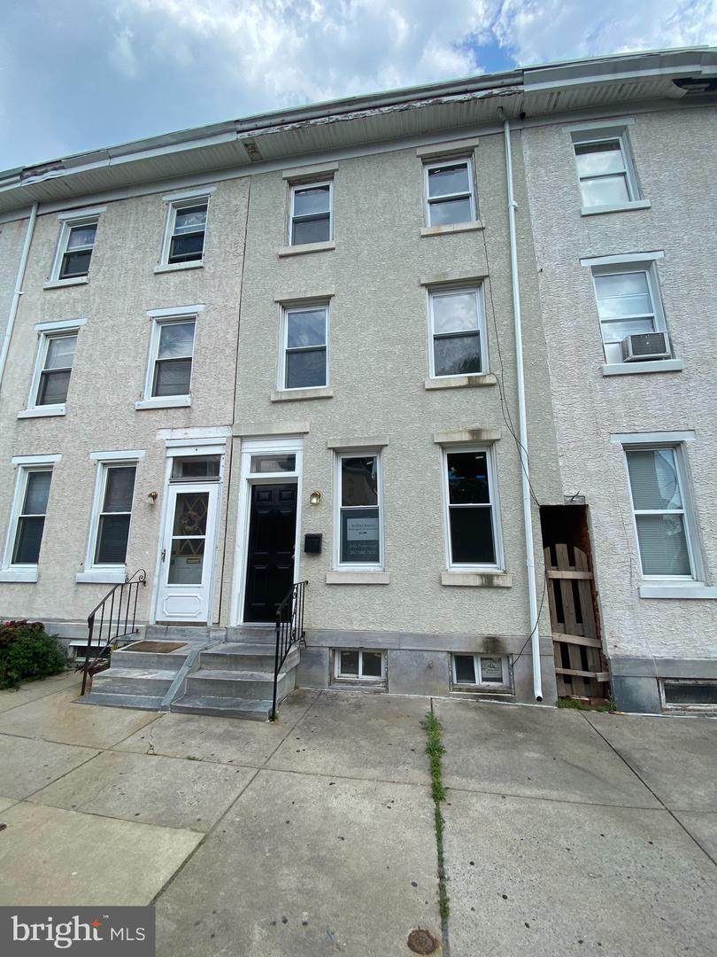 1022 Willow Street - Photo 1