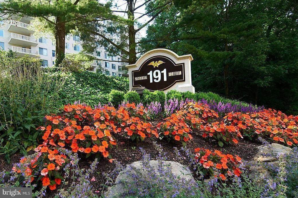 191 Presidential Boulevard - Photo 1