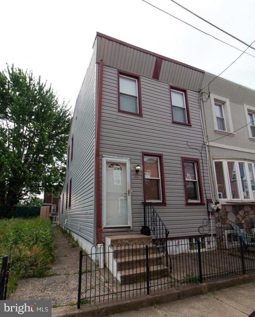 4459 Livingston Street - Photo 1