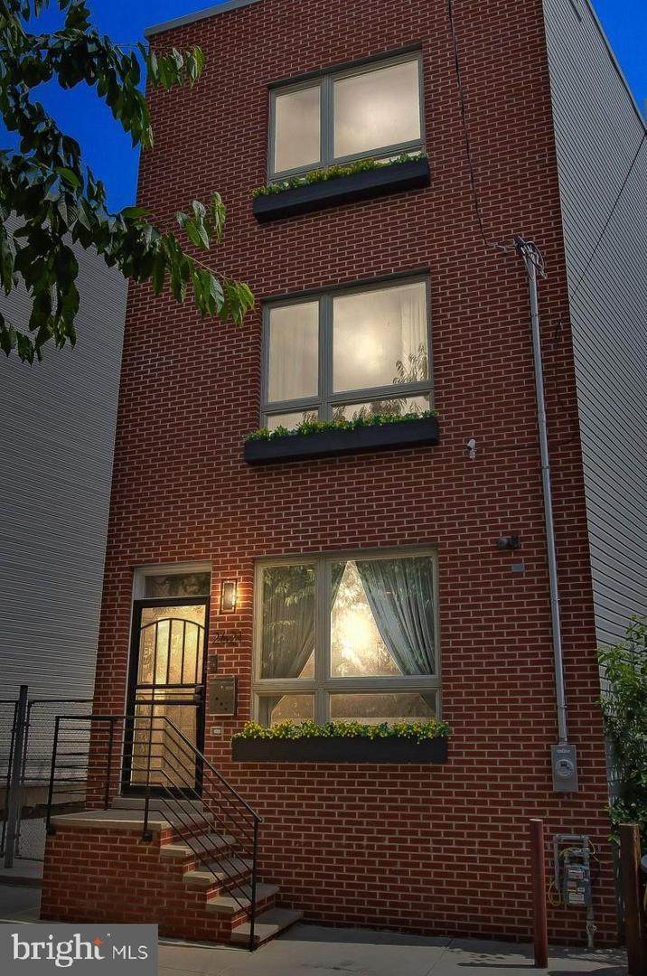2621 Letterly Street - Photo 1