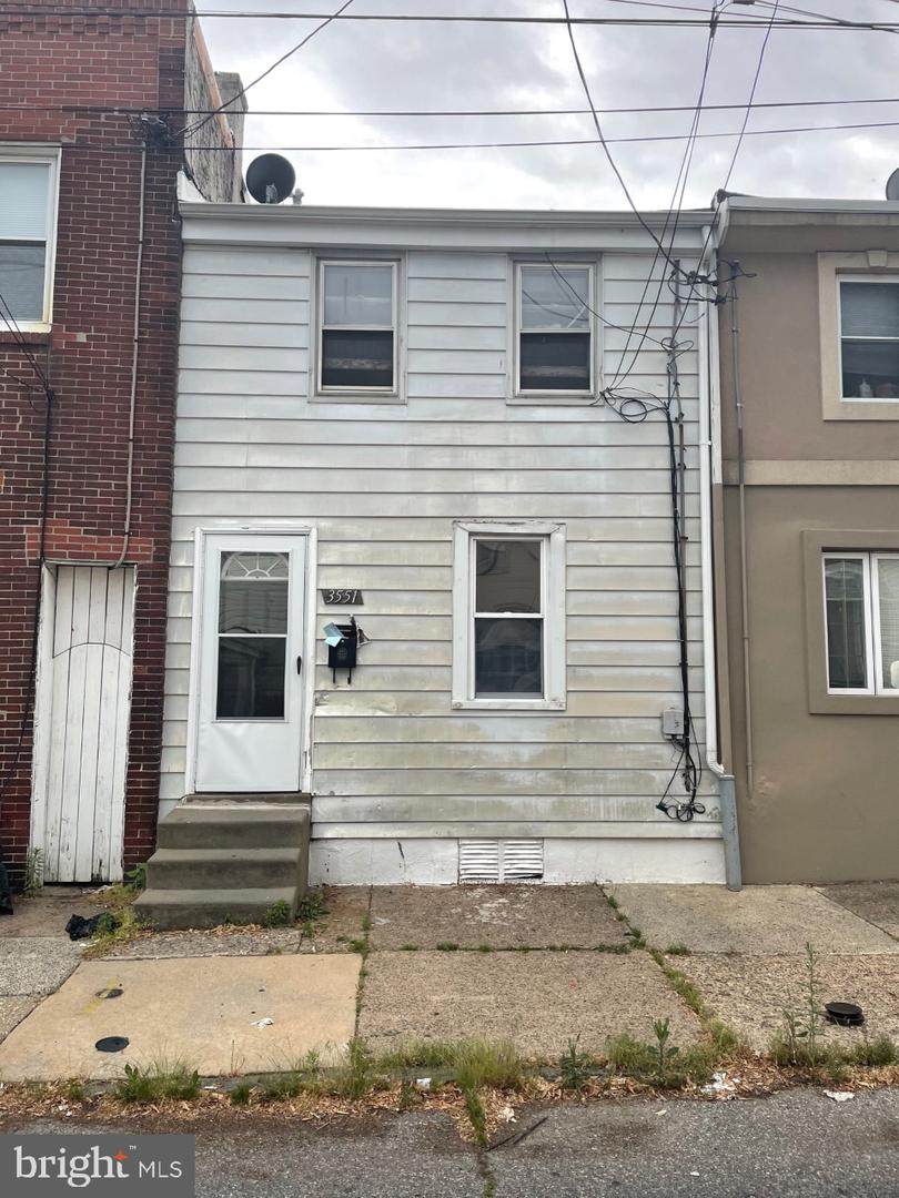 3551 Mercer Street - Photo 1