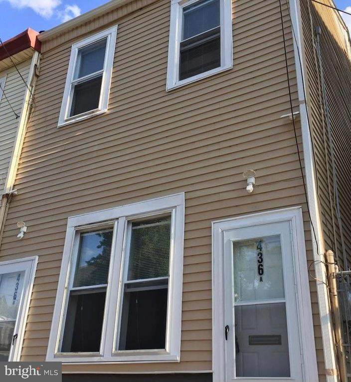 436 Line Street - Photo 1