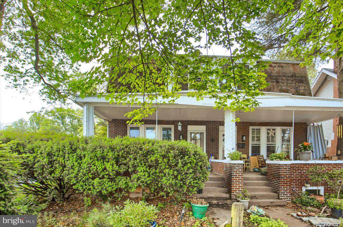 3033 2ND Street - Photo 1
