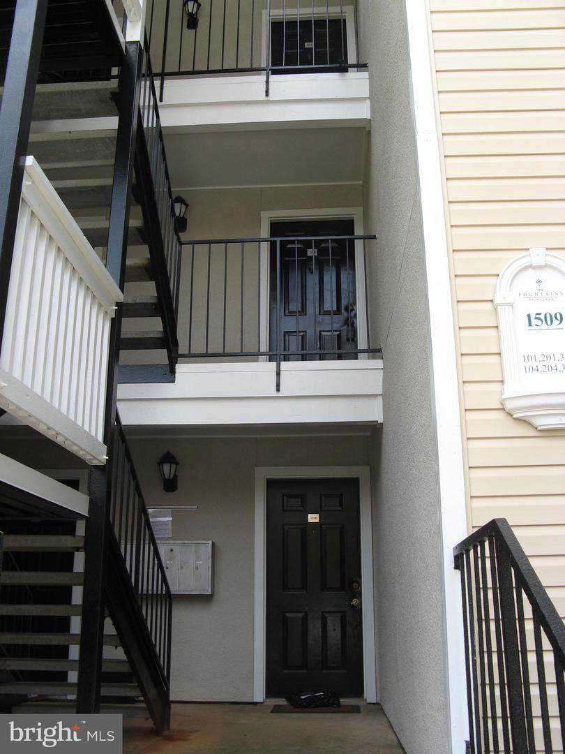 1509 Lincoln Way - Photo 1