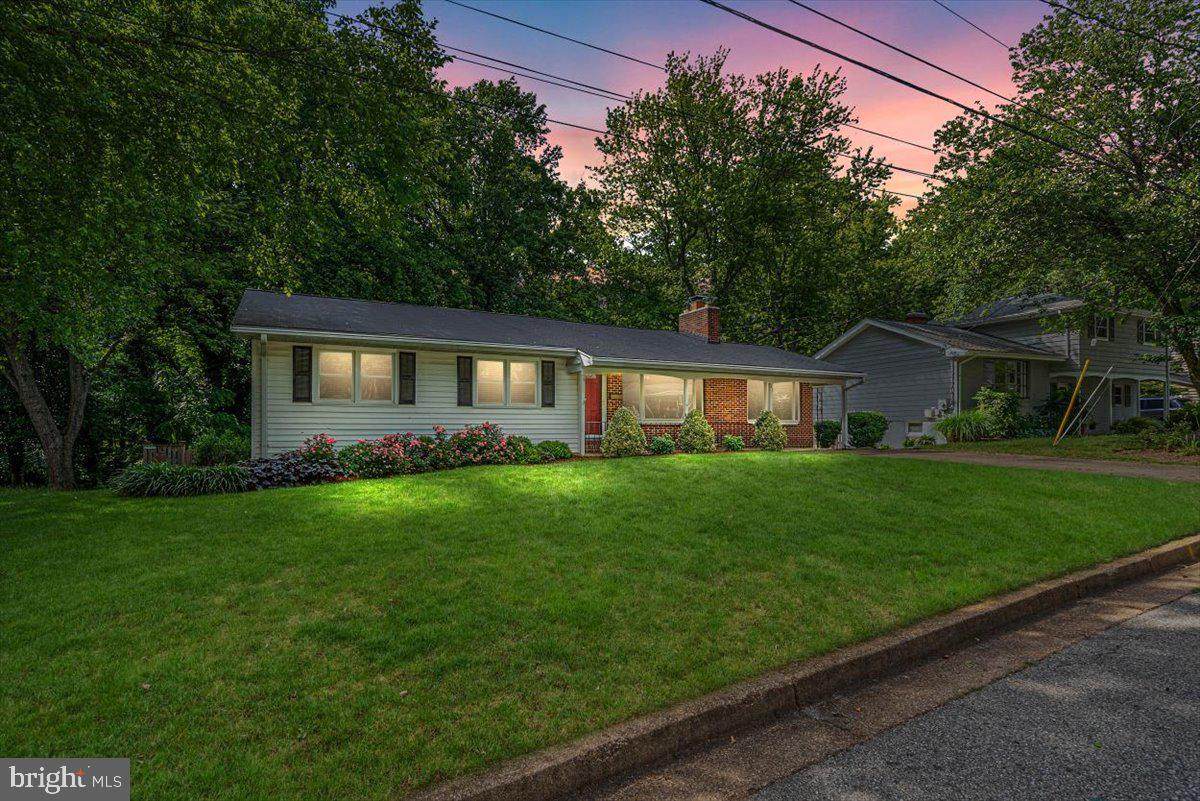 21 Bristol Drive - Photo 1
