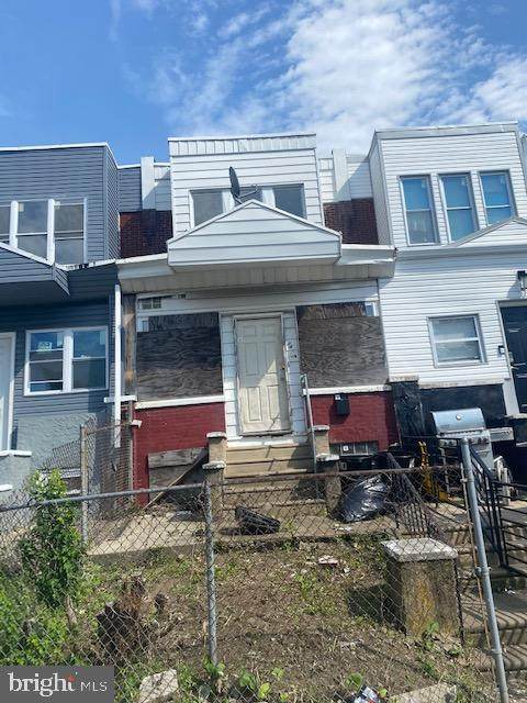 5904 Trinity Street - Photo 1