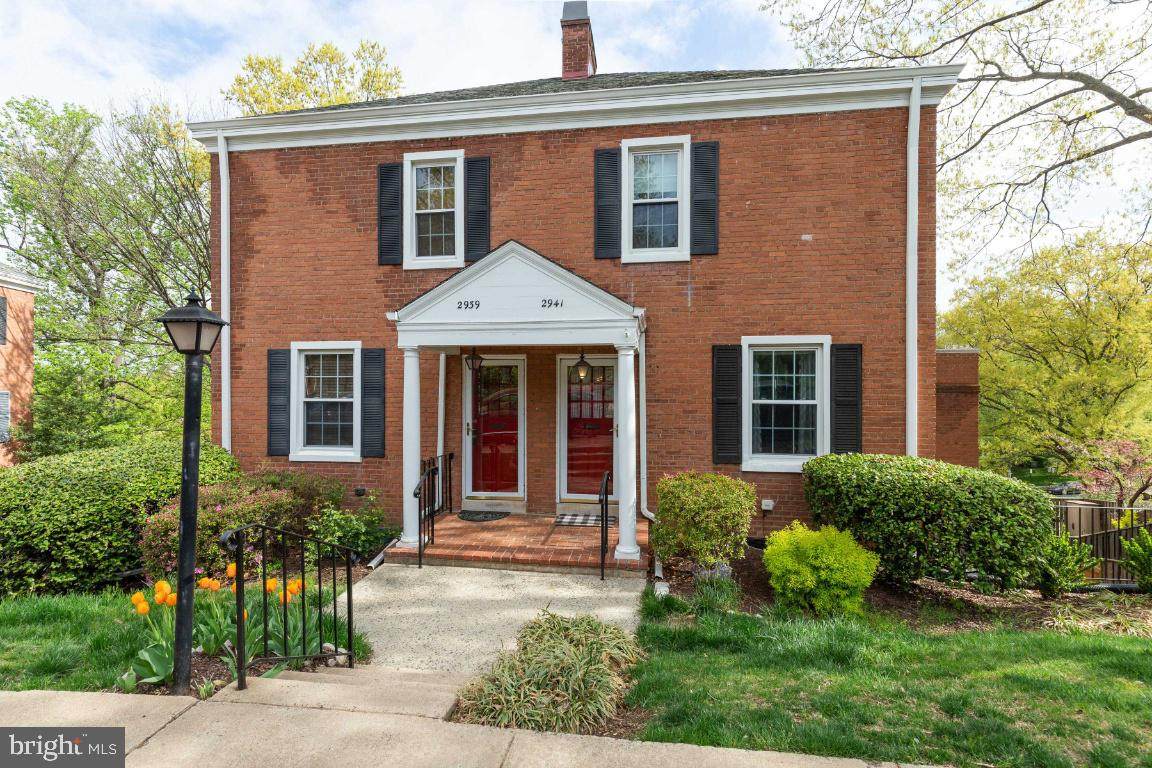 2941 Dinwiddie Street - Photo 1