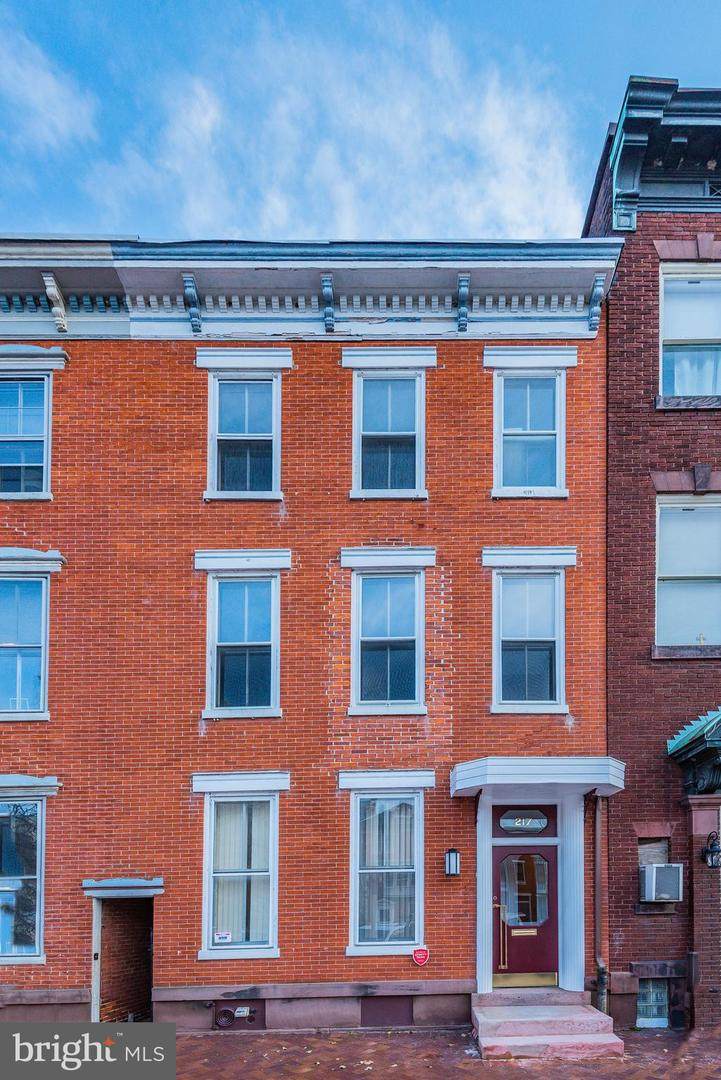 217 State Street - Photo 1