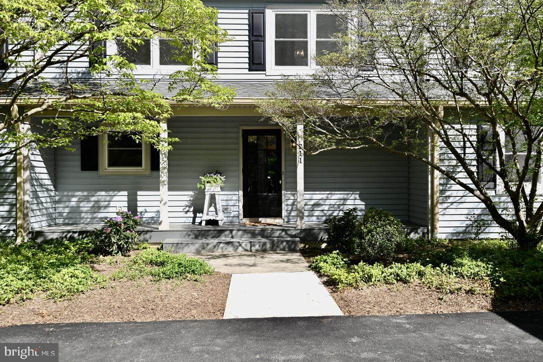 211 Ross Stevenson Circle - Photo 1