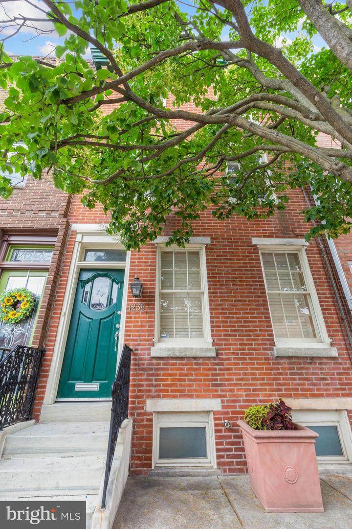 1238 Moyamensing Avenue - Photo 1