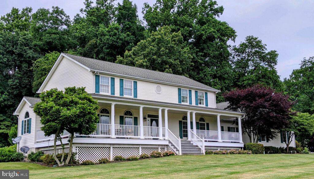 109 Holy Cross Road - Photo 1