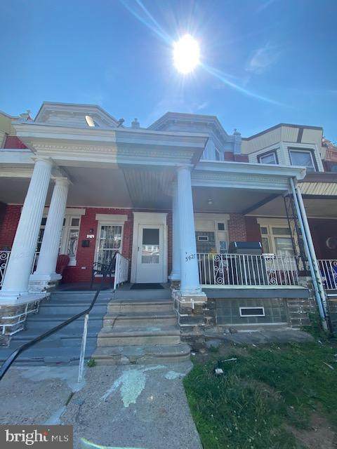 5427 11TH Street - Photo 1