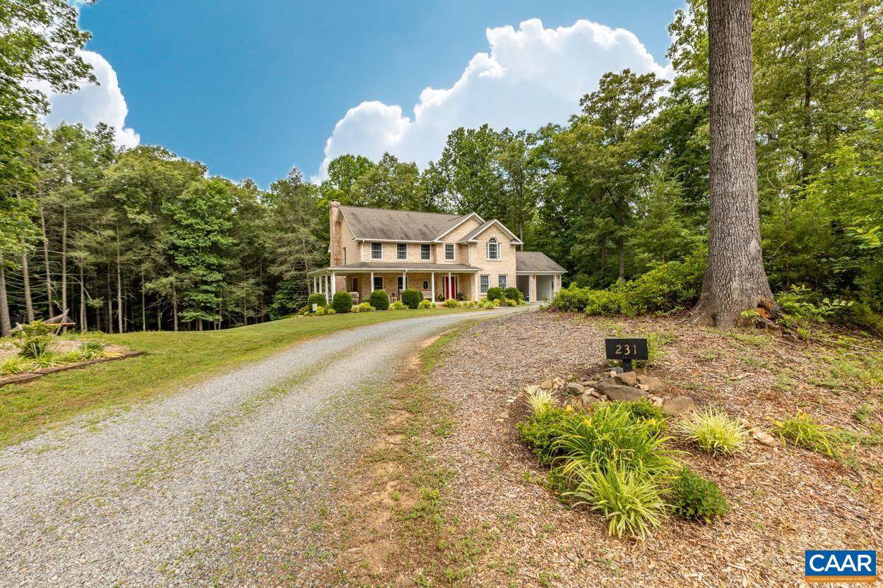 231 Carriage Lane - Photo 1