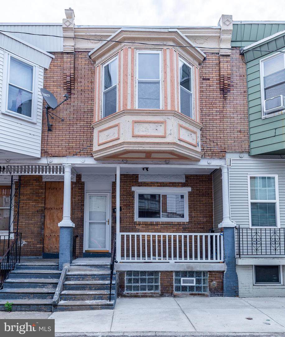 237 Ruby Street - Photo 1