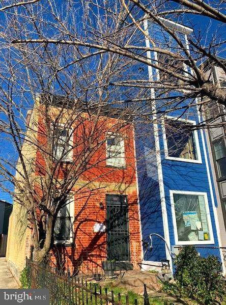 1516 Carolina Avenue - Photo 1