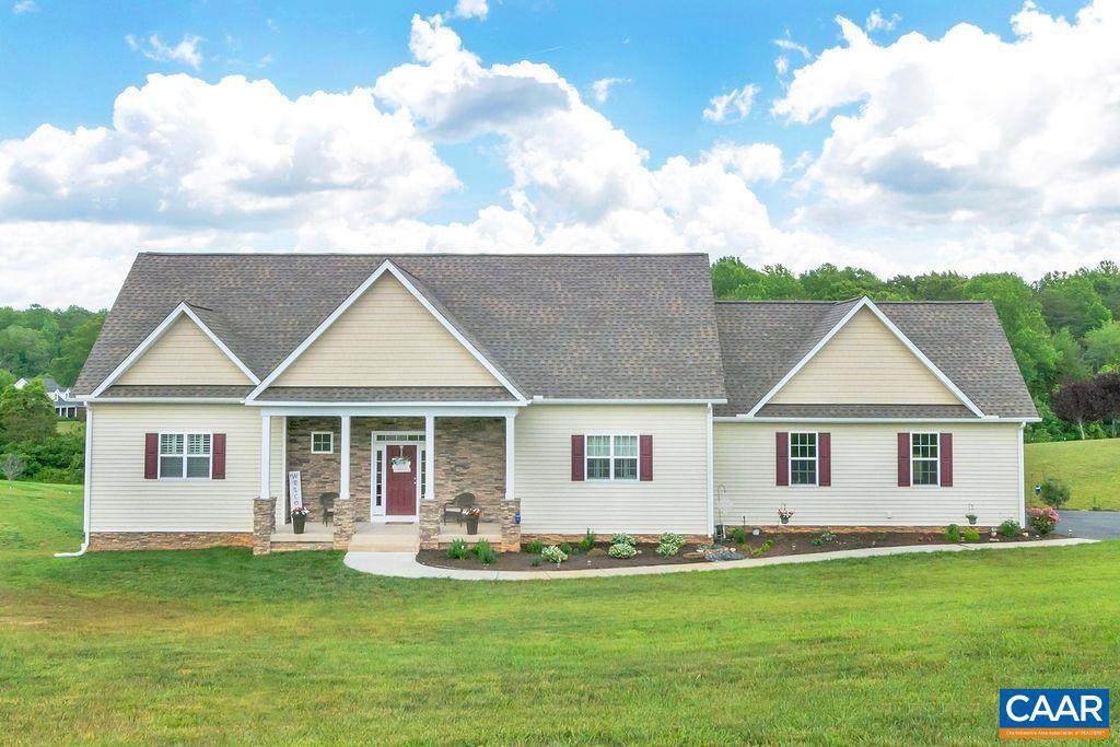 246 London Ct Court - Photo 1