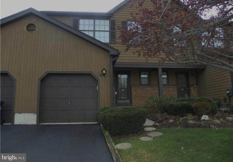 58 Danielle Court - Photo 1