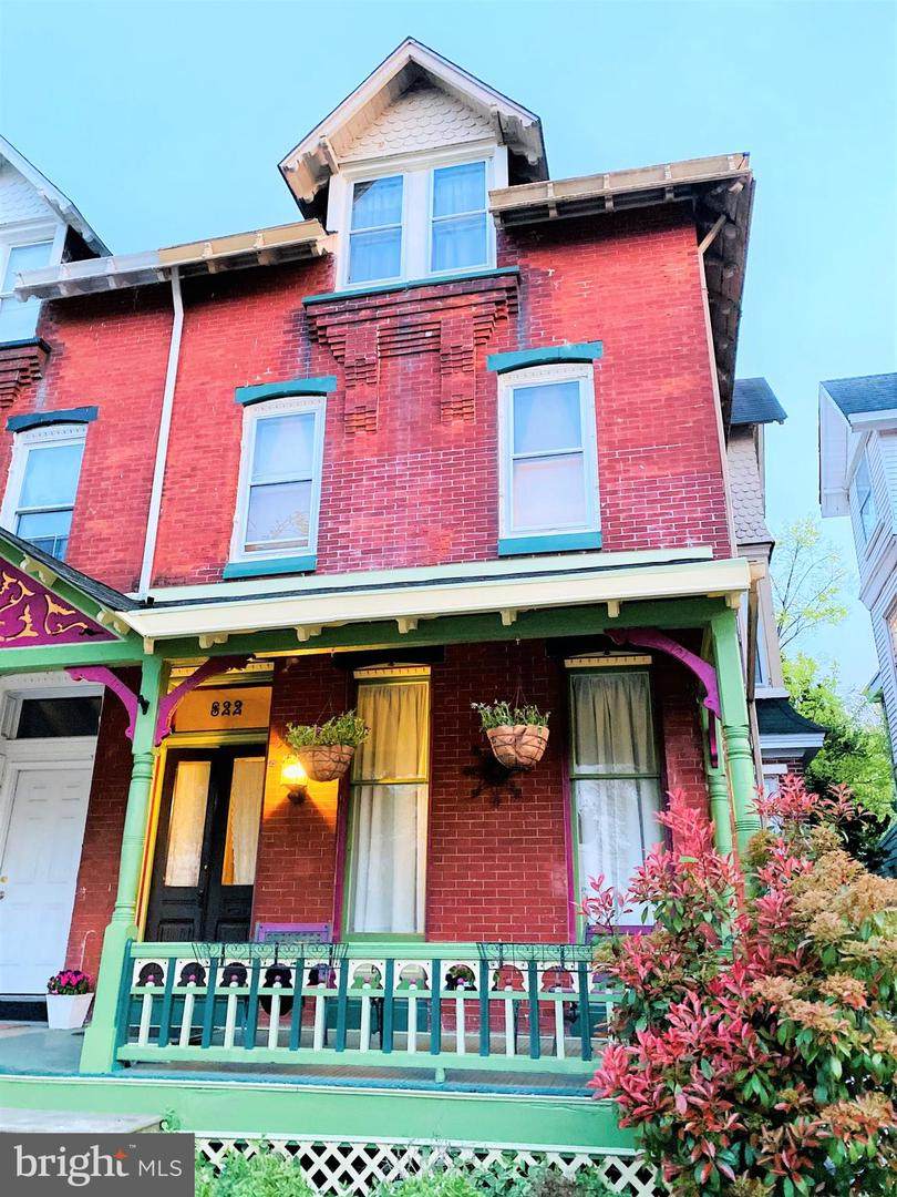 822 Marshall Street - Photo 1
