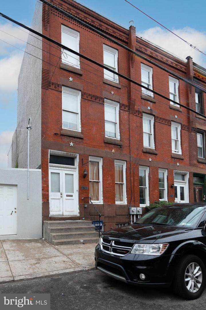 1700 Jefferson Street - Photo 1