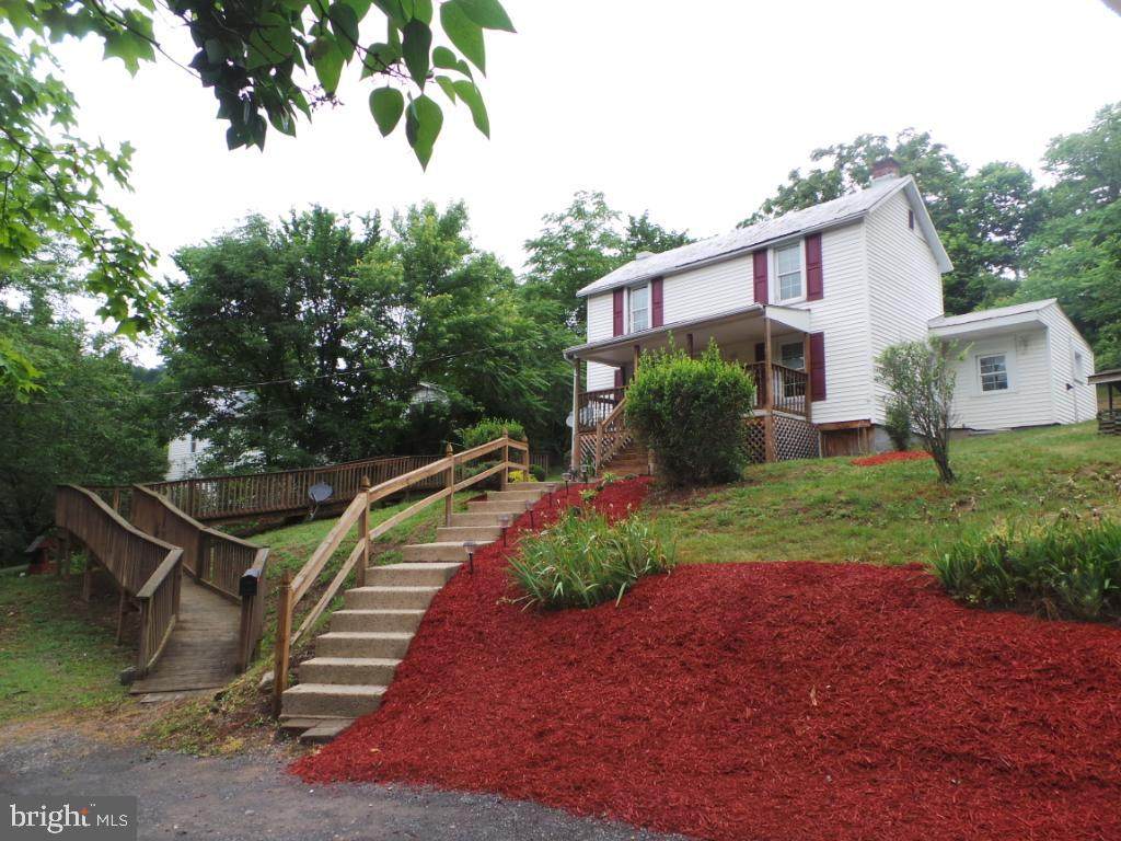 331 Independence Street - Photo 1