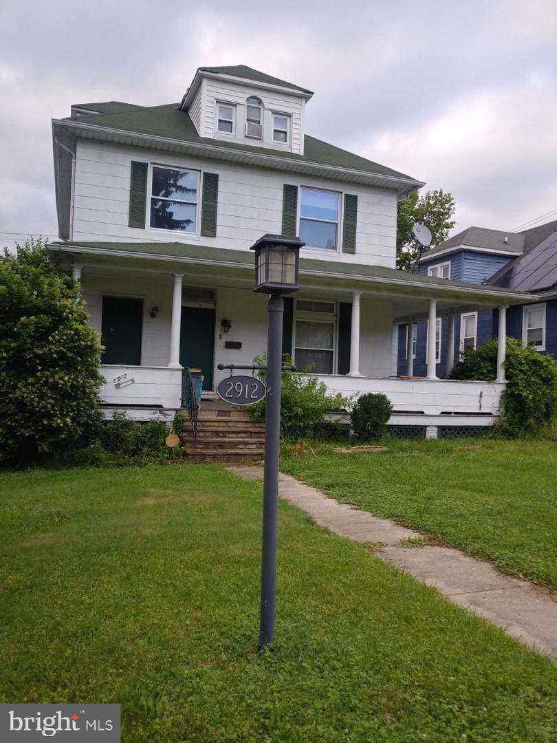 2912 Gibbons Avenue - Photo 1