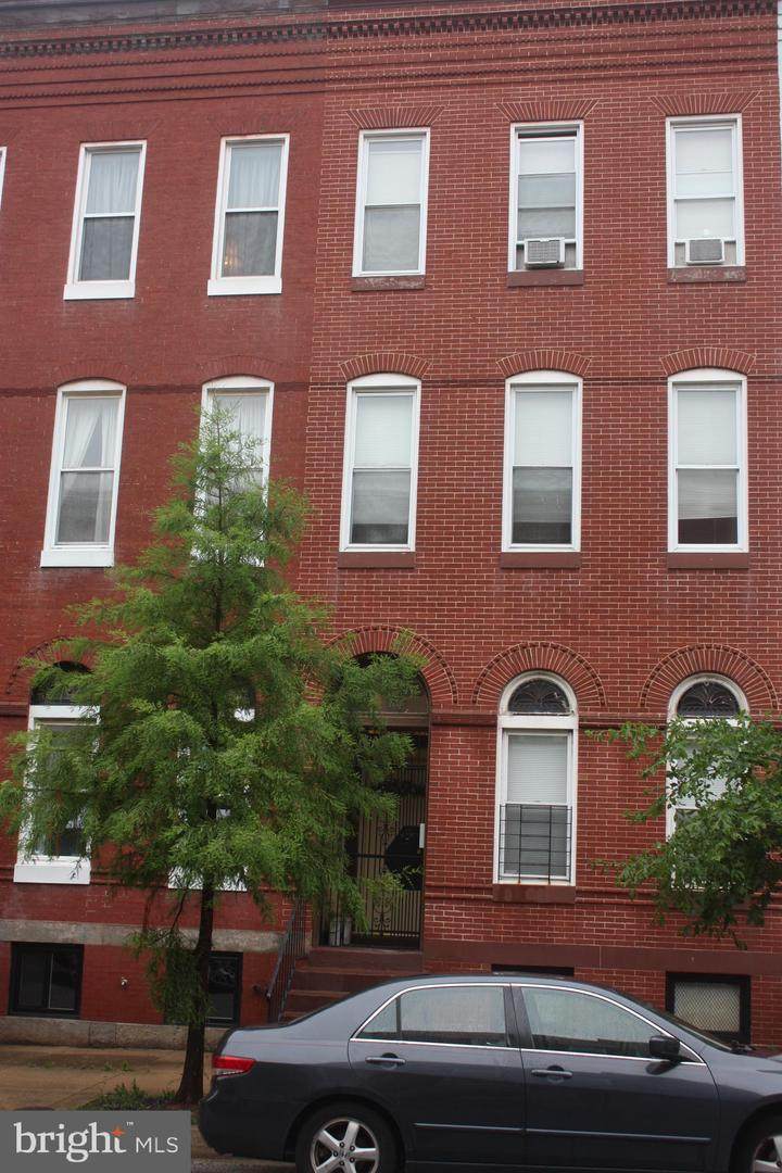 1632 Calvert Street - Photo 1