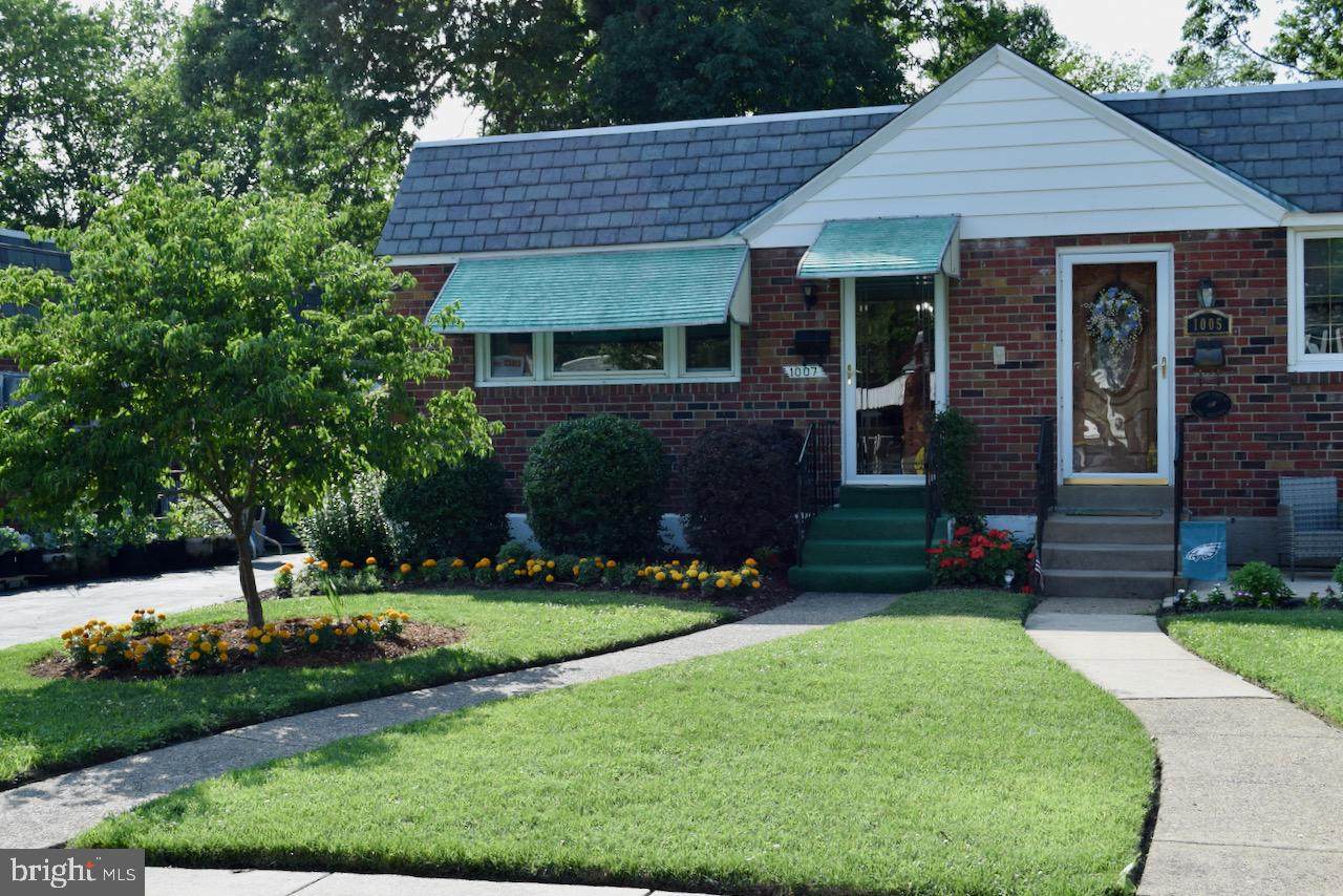 1007 12TH Avenue - Photo 1