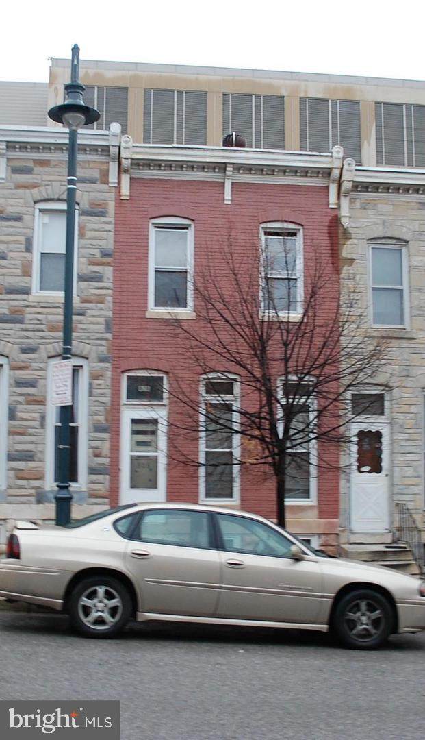 808 Washington Street - Photo 1