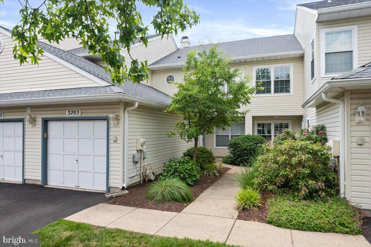 3203 Sterling Road - Photo 1