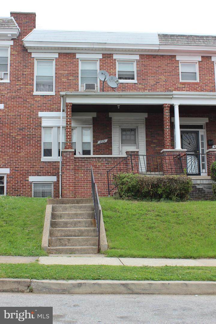 4324 Shamrock Avenue - Photo 1