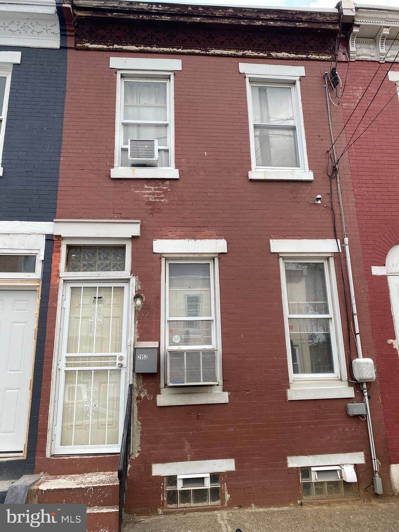 2952 Rorer Street - Photo 1