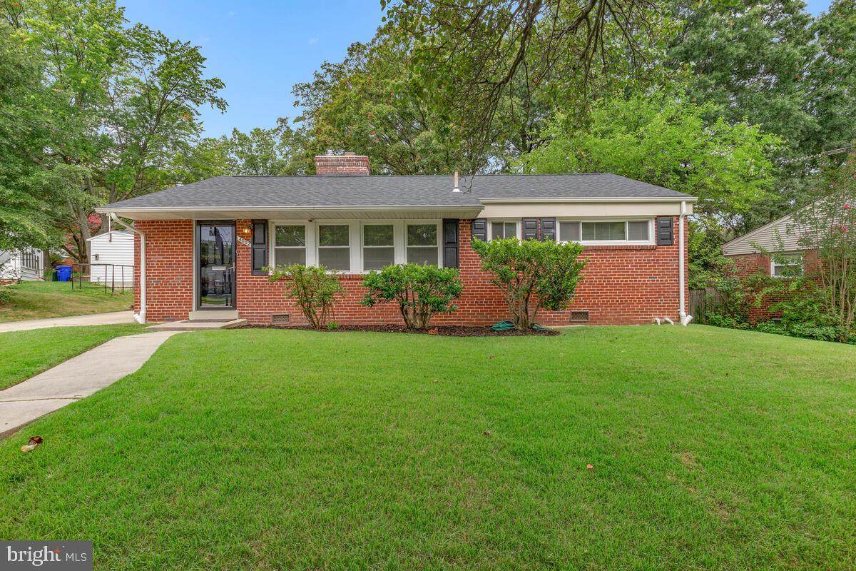 4002 College Heights Drive - Photo 1