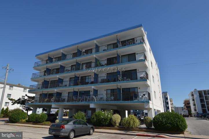 6 126TH Street - Photo 1