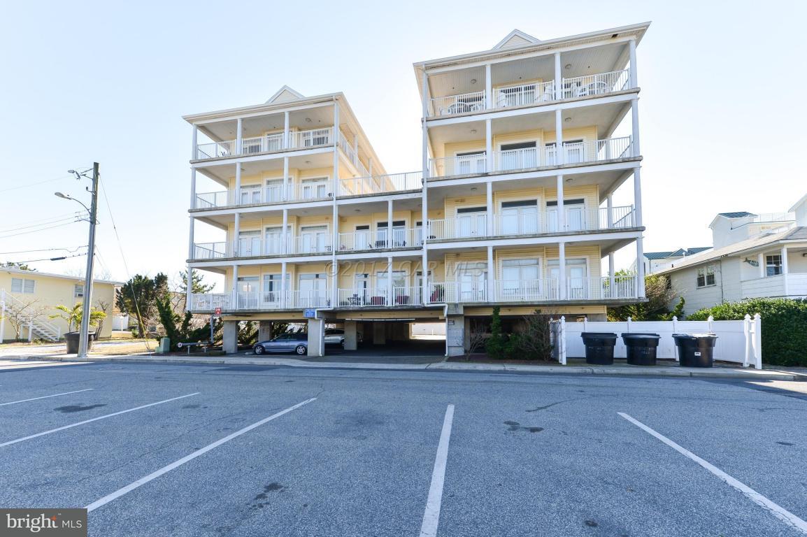 11 54TH Street - Photo 1
