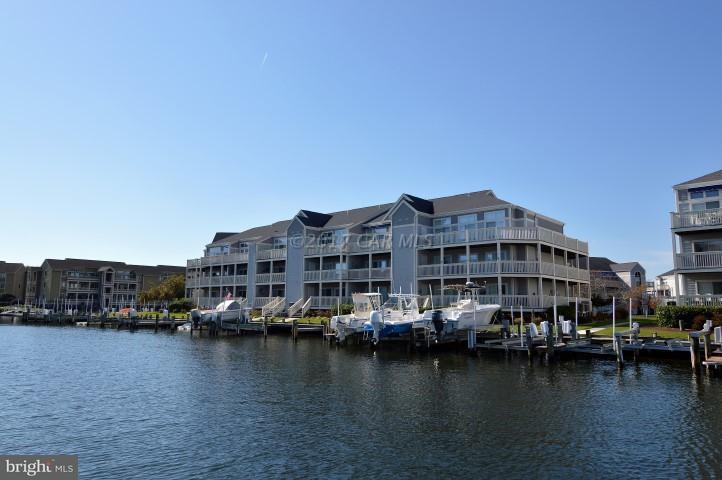 205 125TH Street - Photo 1