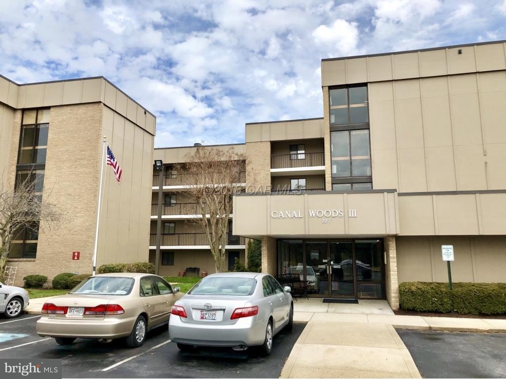 227 Canal Park Drive - Photo 1
