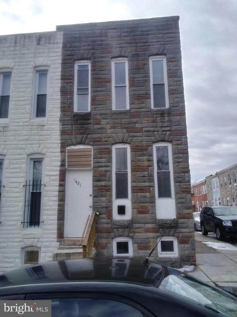 1421 Ostend Street - Photo 1