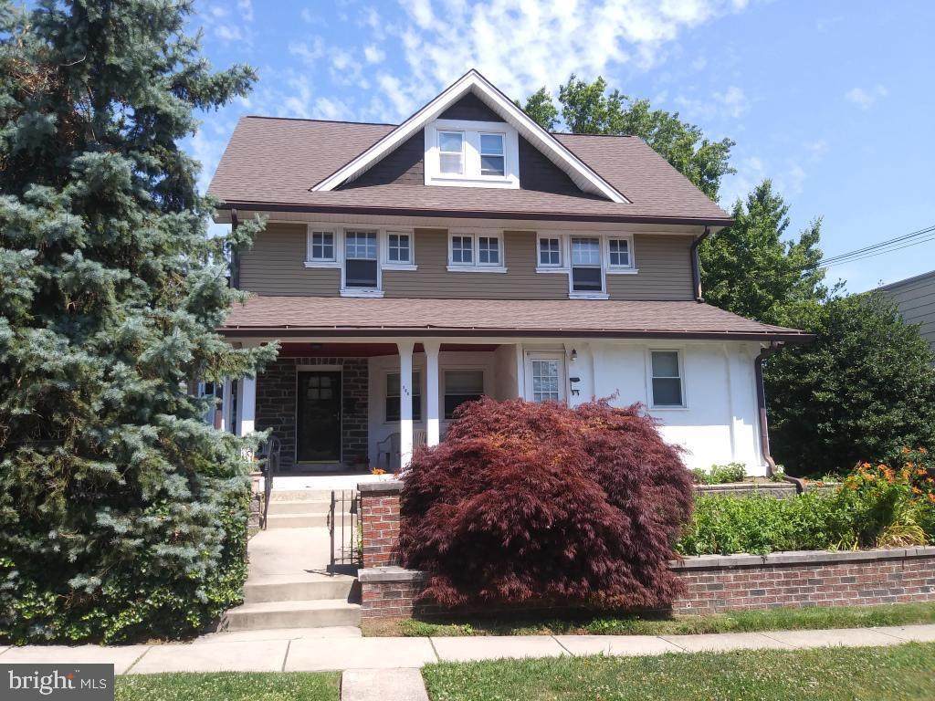 108 Fairview Avenue - Photo 1
