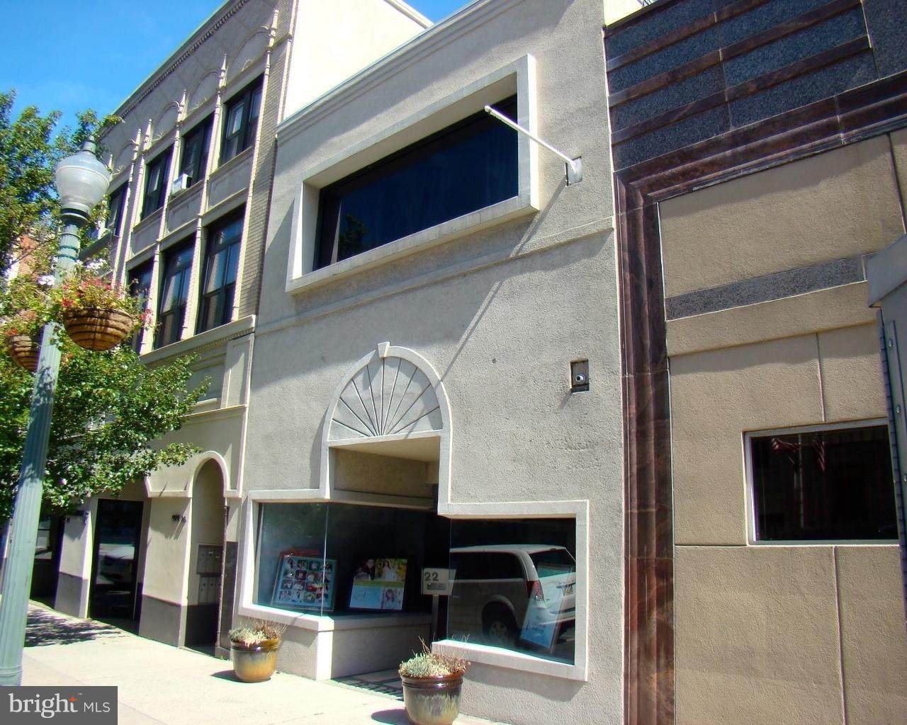 22 Centre Street - Photo 1