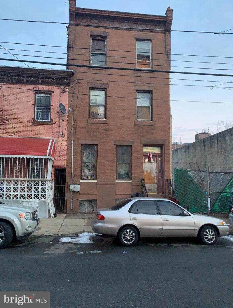 1921 2ND Street - Photo 1
