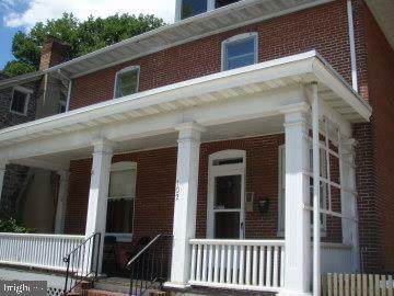102 Lincoln Way - Photo 1