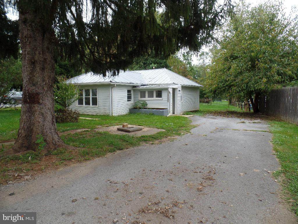 18025 Tilghmanton Road - Photo 1