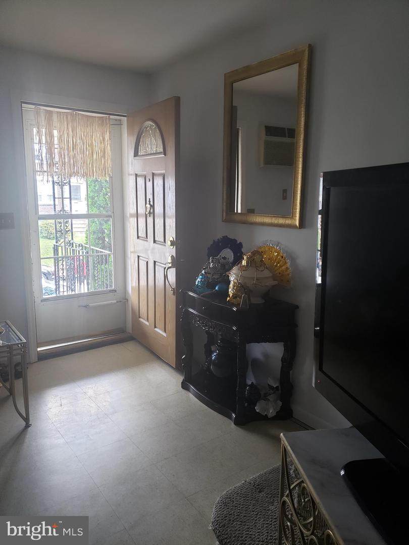 6542 Tulip Street - Photo 1