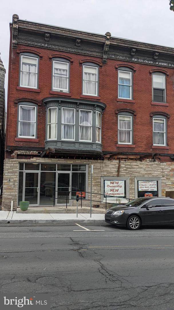 318-320 Market Street - Photo 1