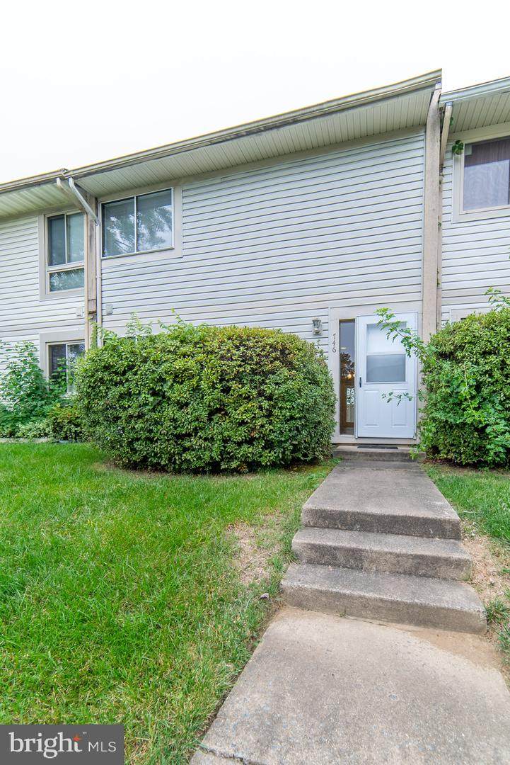 746 Cordell Way - Photo 1