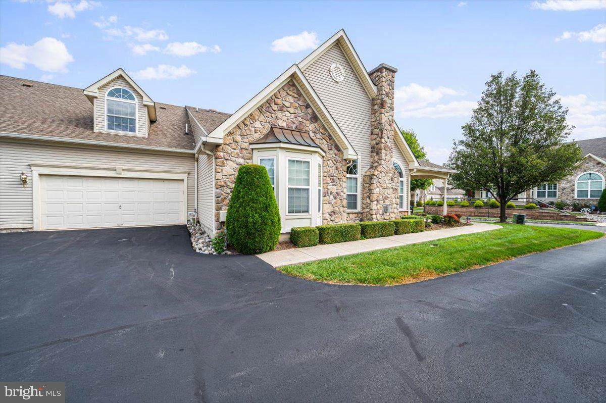 19 Fairway Drive - Photo 1